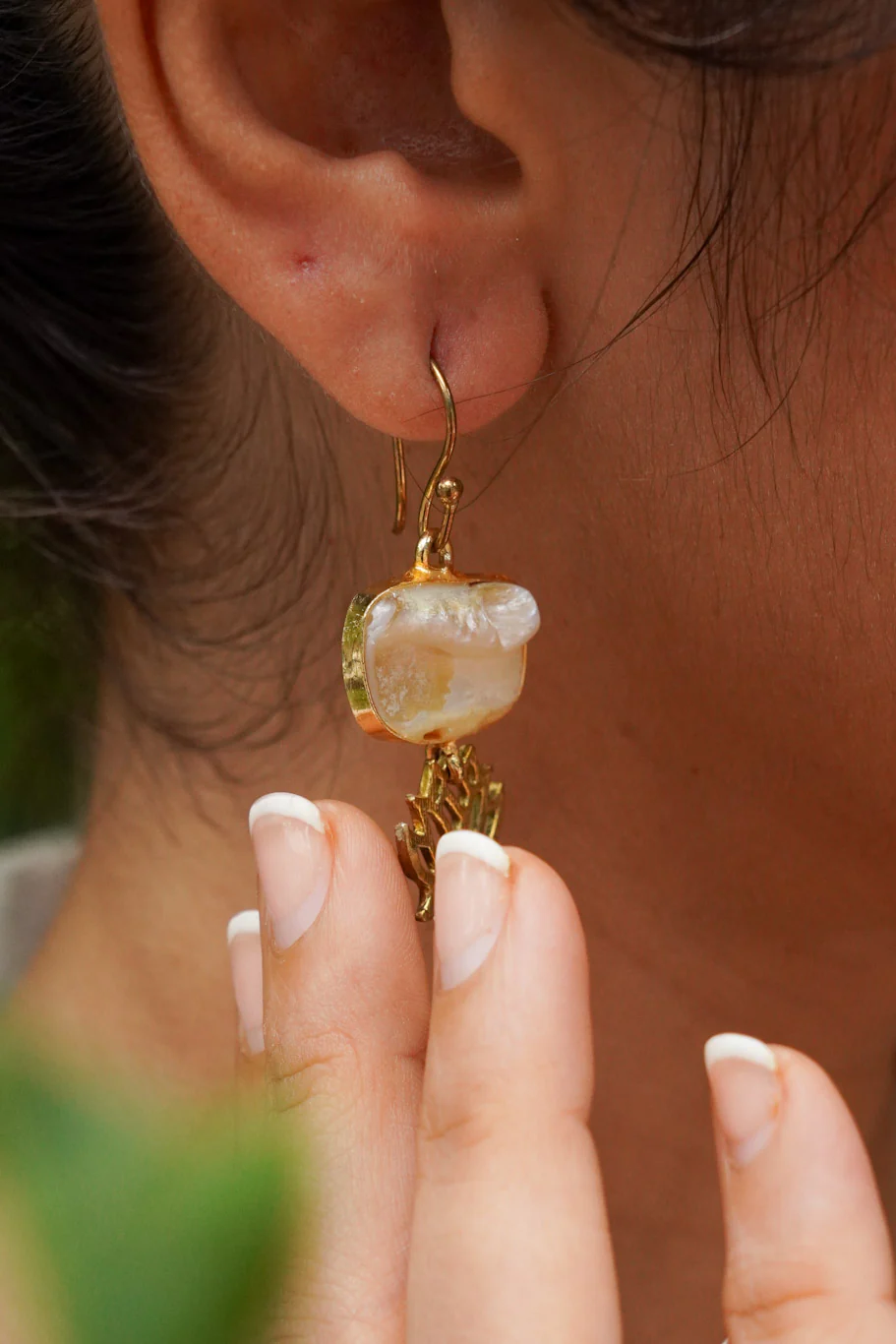 Aurora brass earrings - Image 3