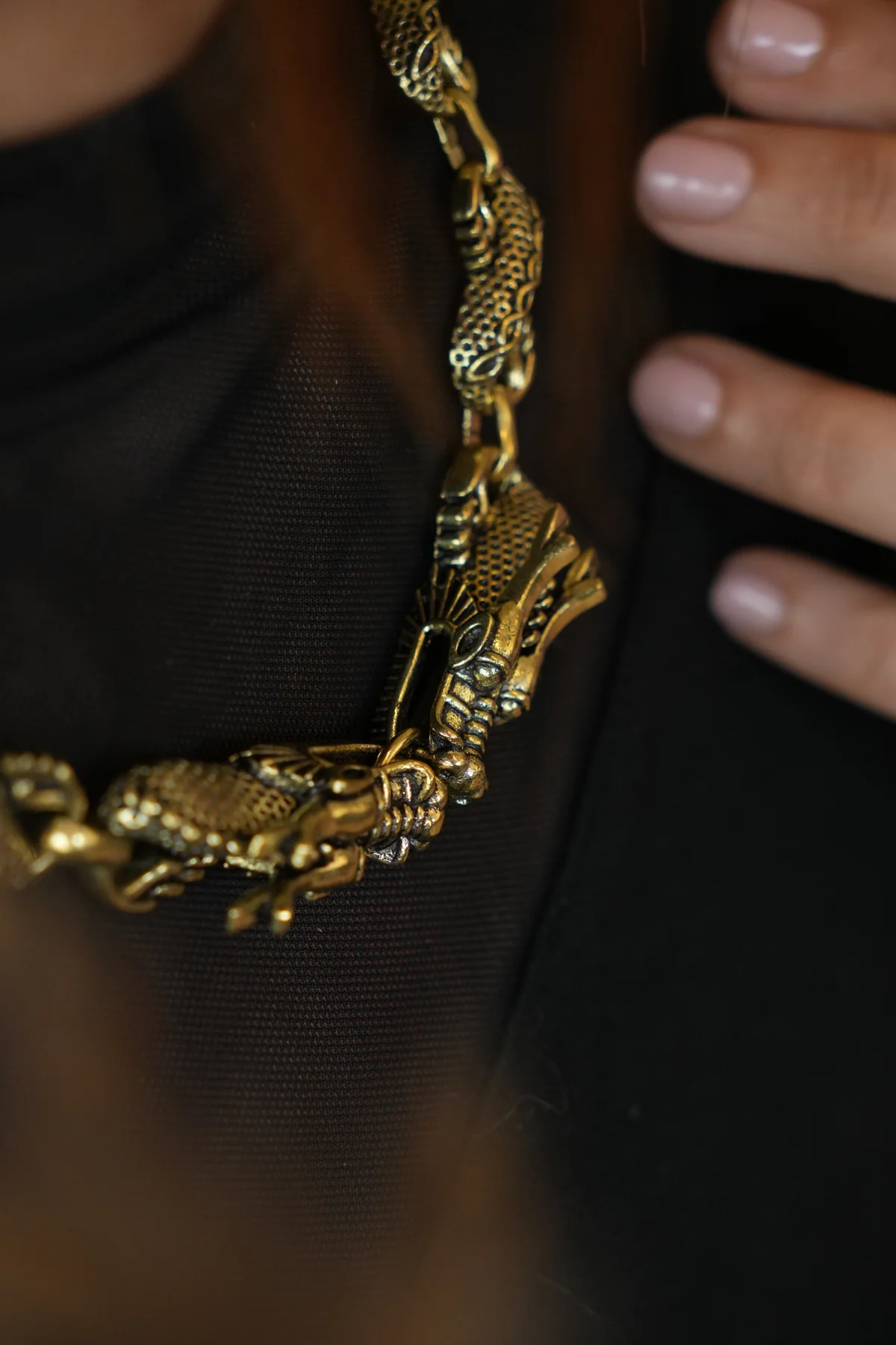 Dragon’s kiss chain - Image 3