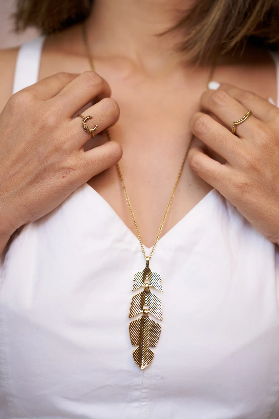 Brass Feather drop with alloy long chain - Image 2