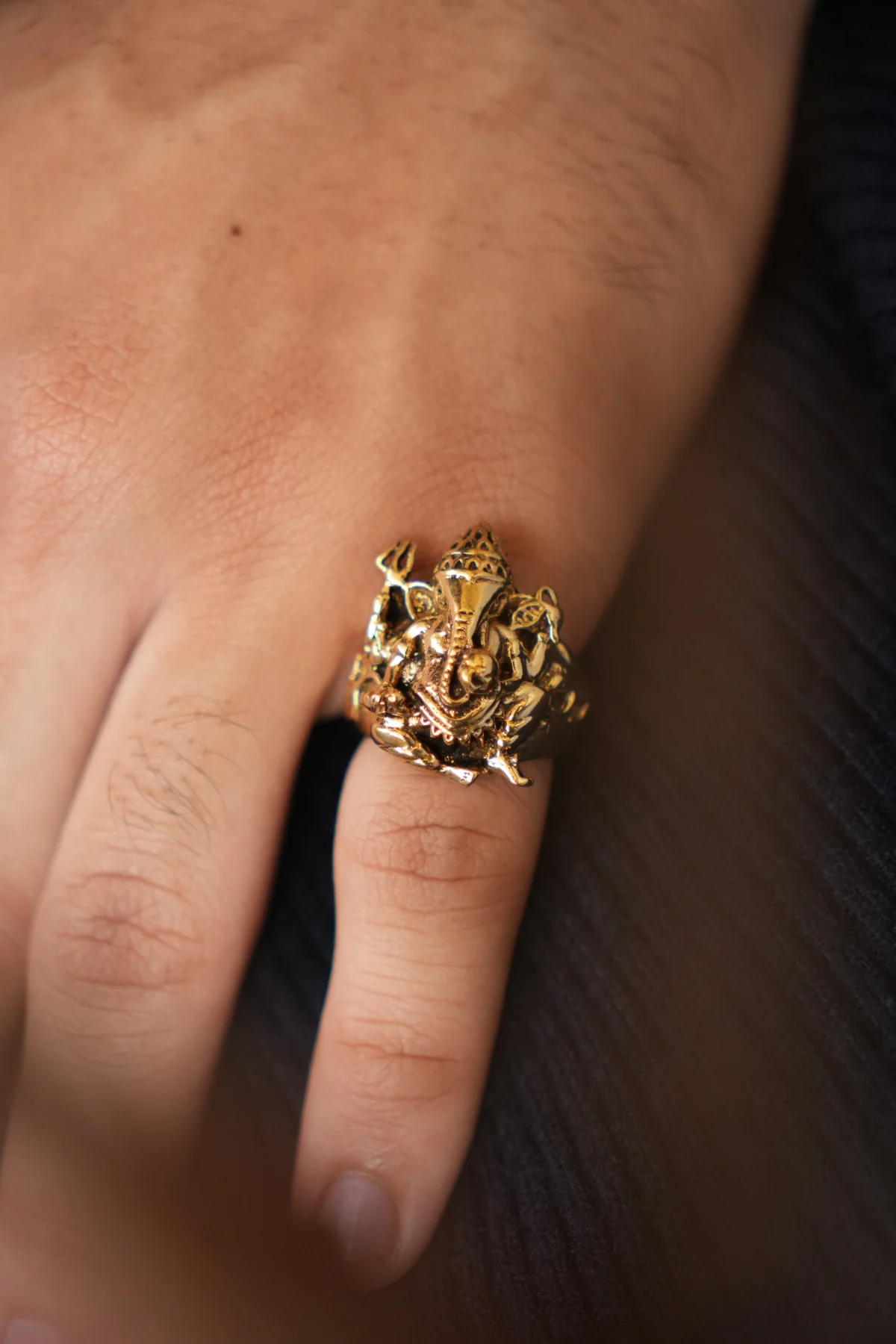 Gannu bappa ring. Non-adjustable. Size 6 - Image 3