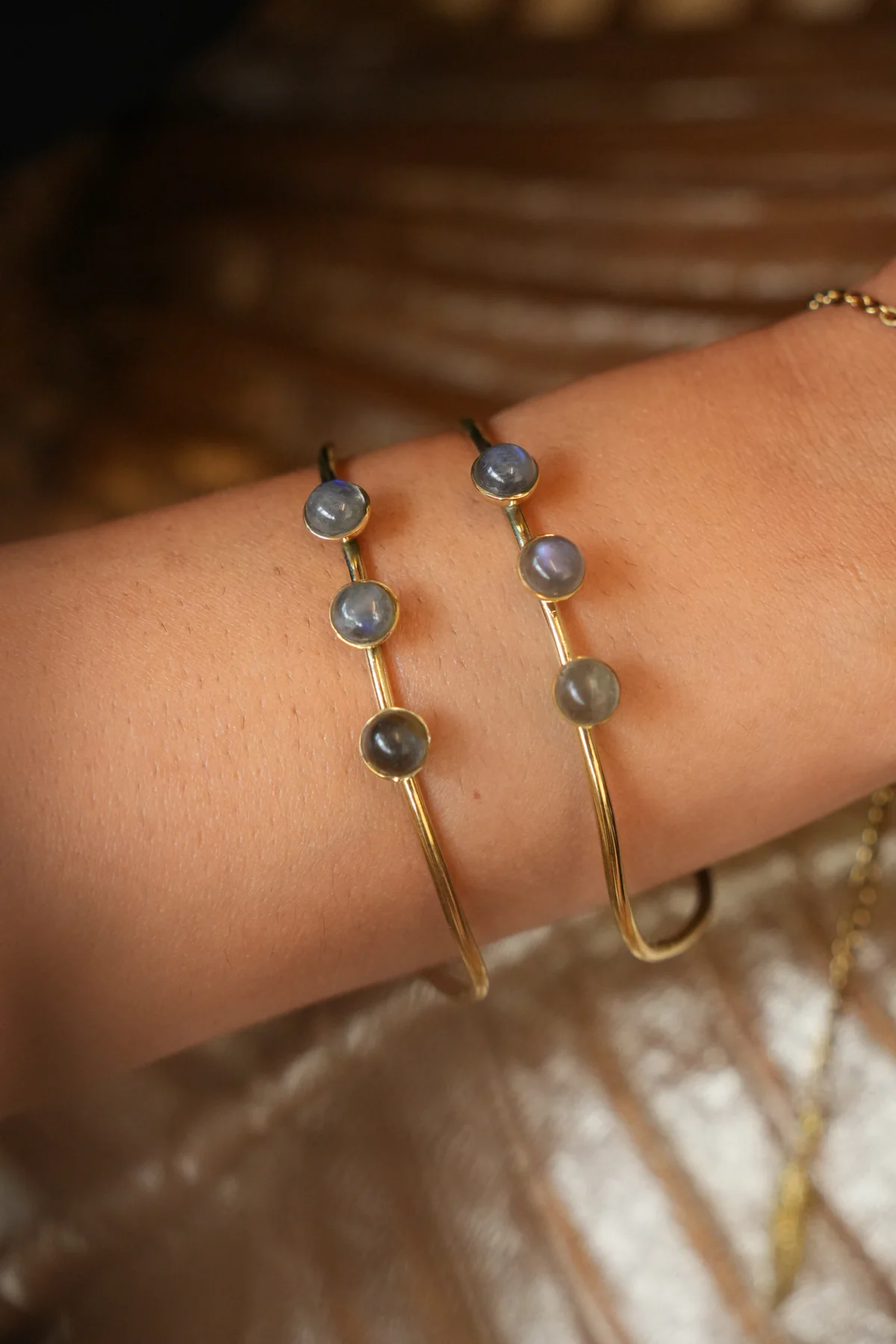 Labradorite drop kadha