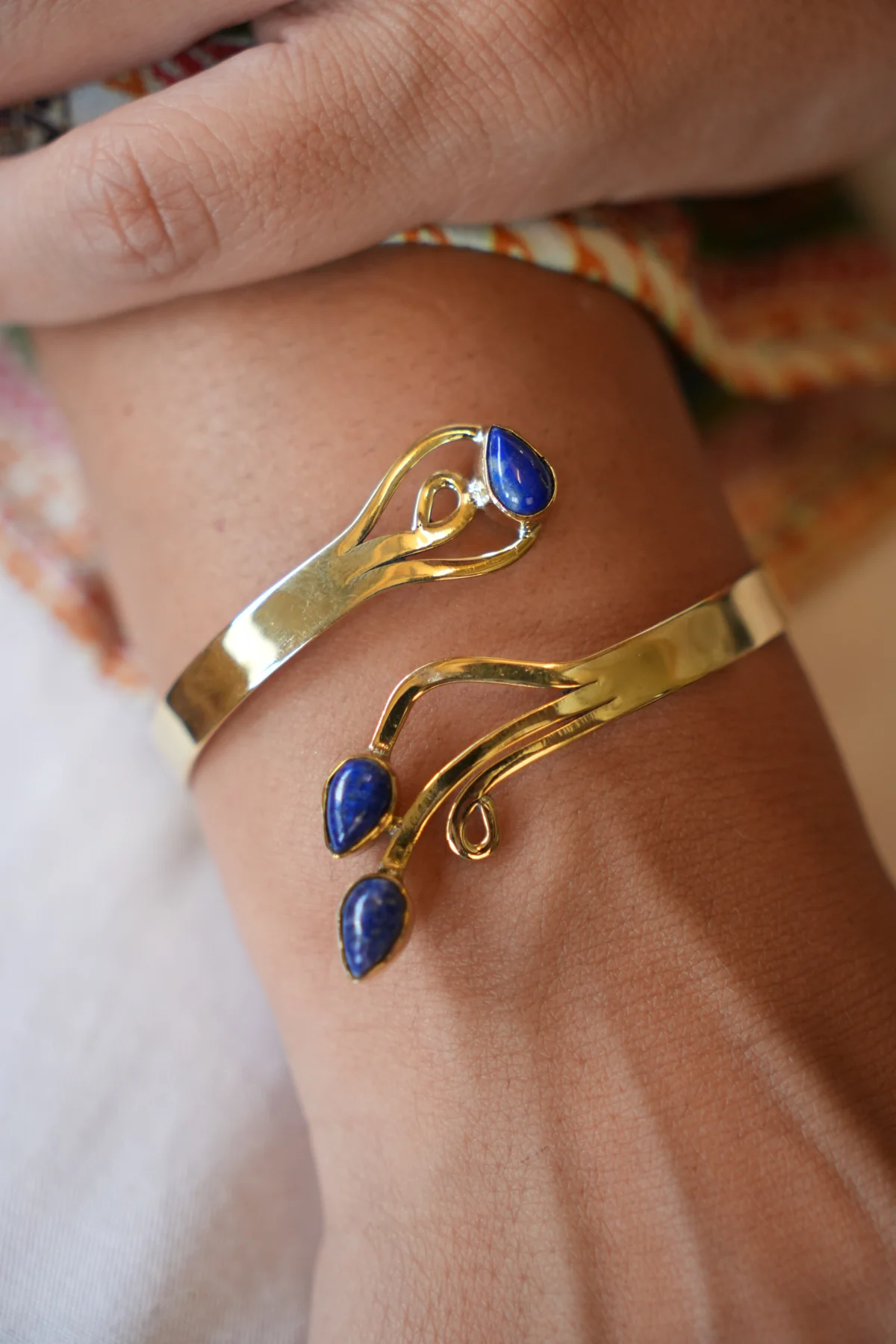 Lapis floral bangle - Image 3