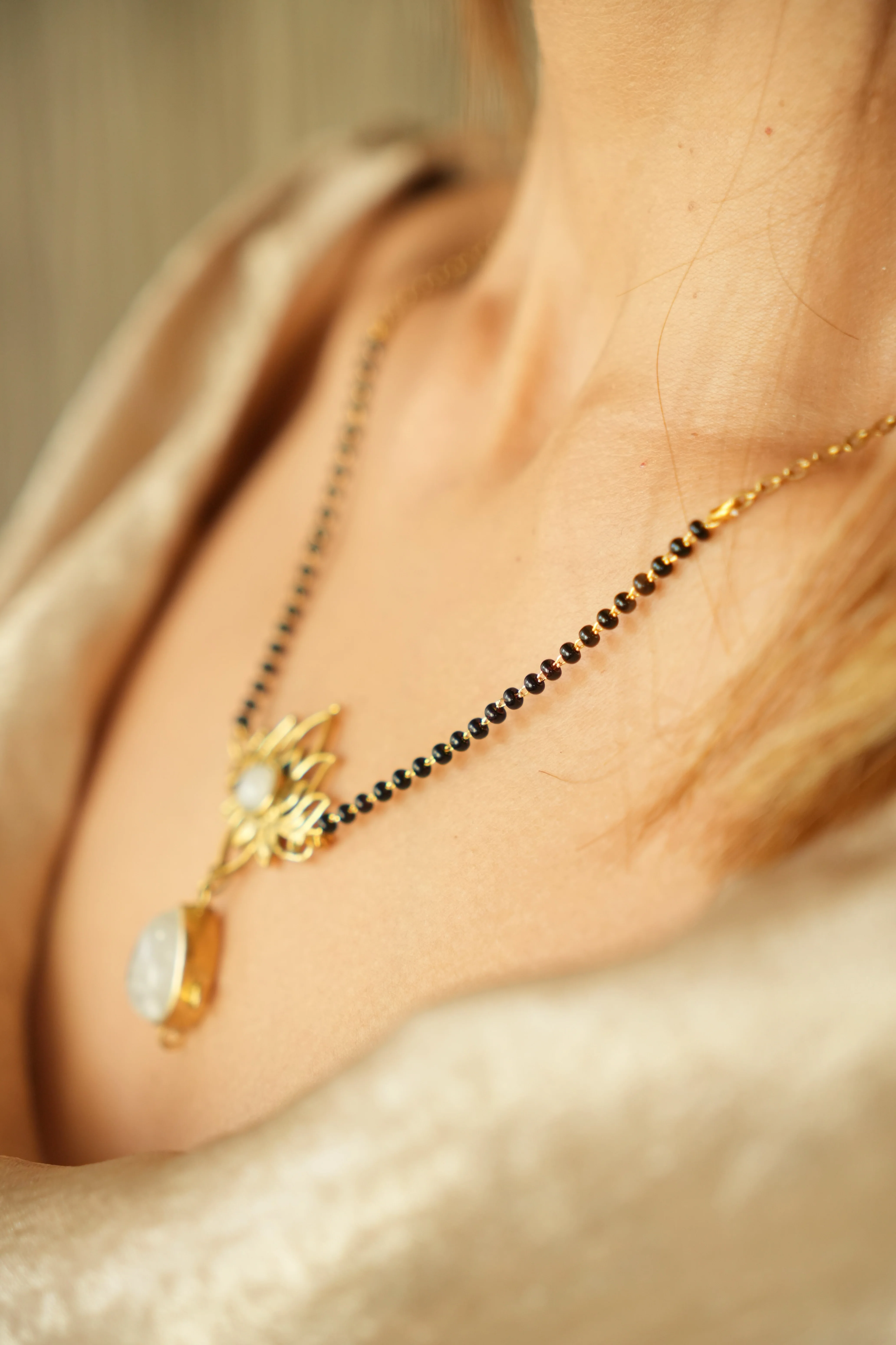 Lotus Mangalsutra - Image 3