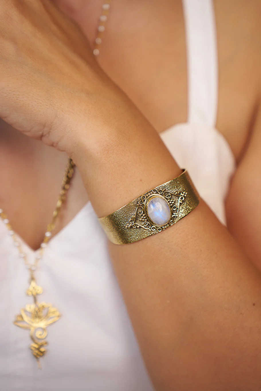 Lumina brass kadha