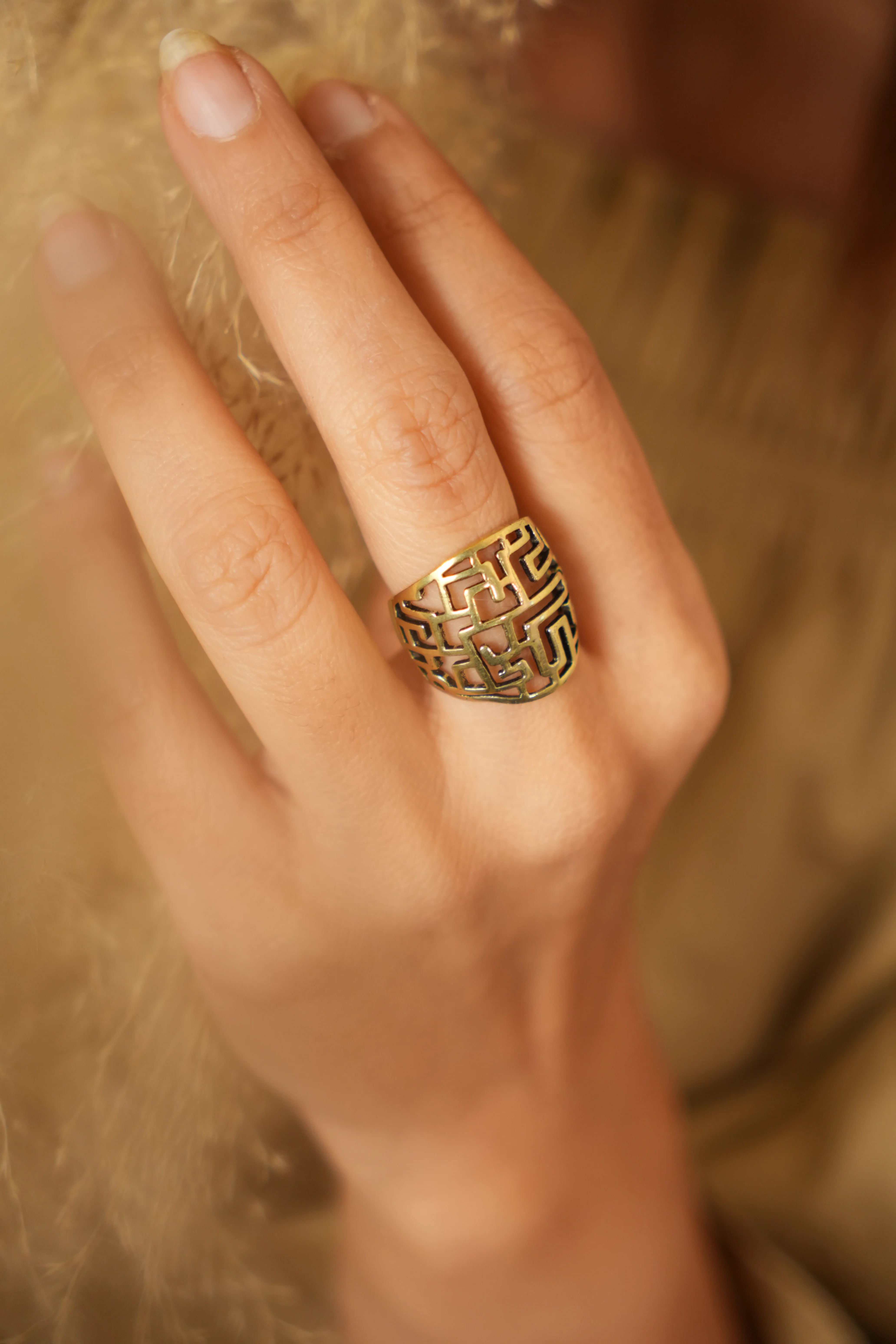 Shalom pair of screwless earrings cum ring - Image 2