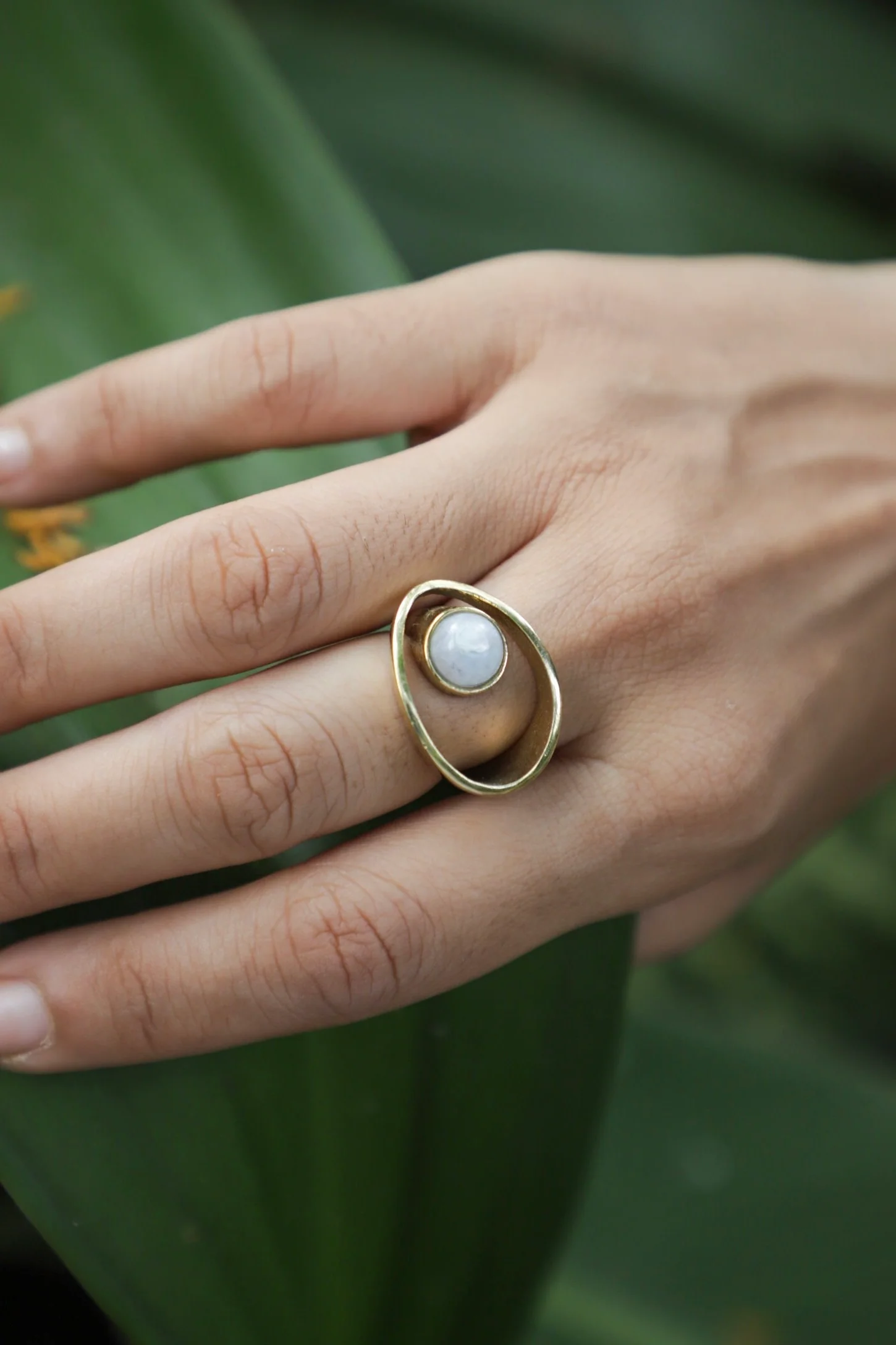Moonstone adjustable brass band. Size 5-7 - Image 7