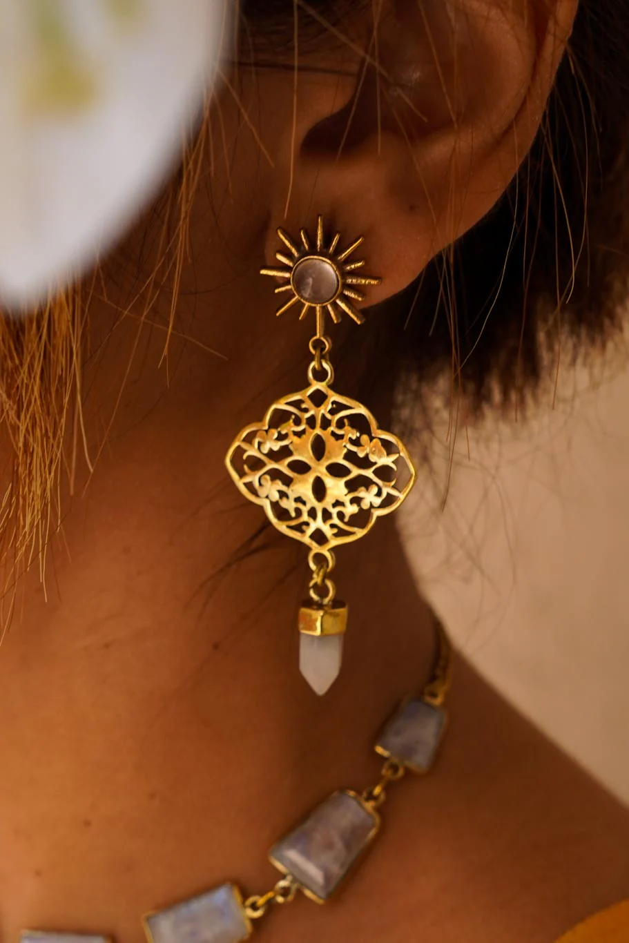 Mumtaaz stud earring