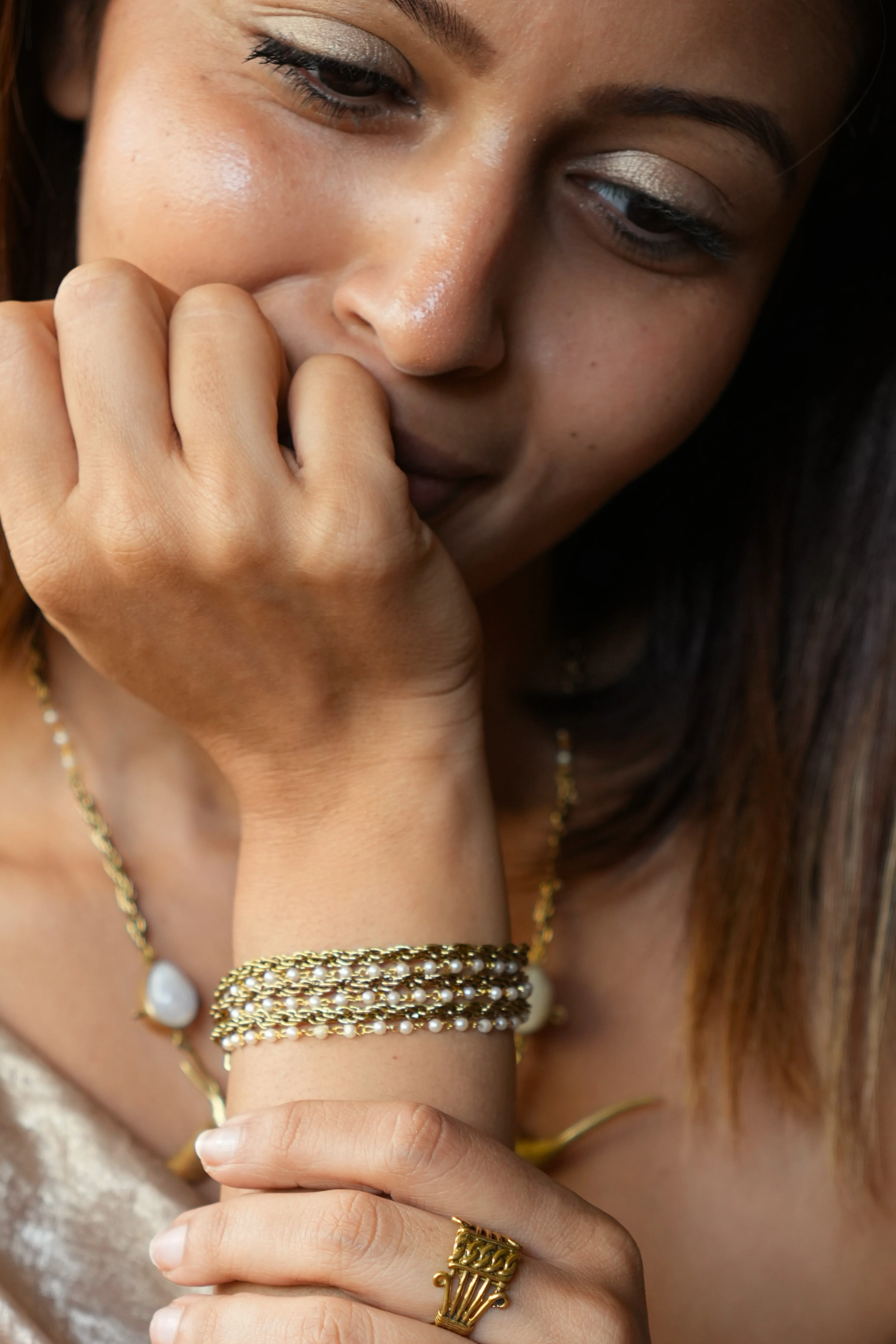 Pearl cluster alloy bracelet - Image 3