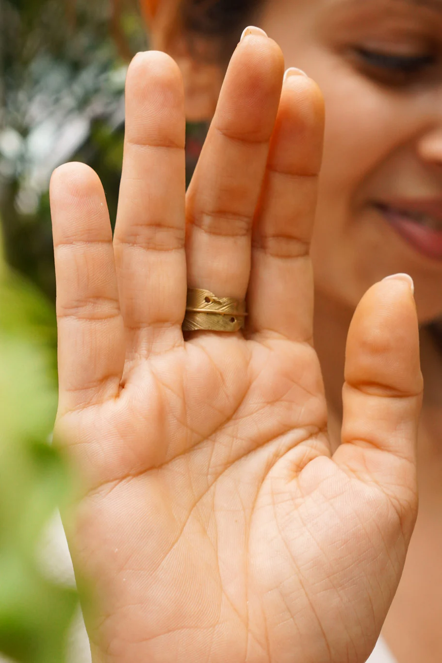Turquoise feather adjustable brass ring. Size 5-8 - Image 3