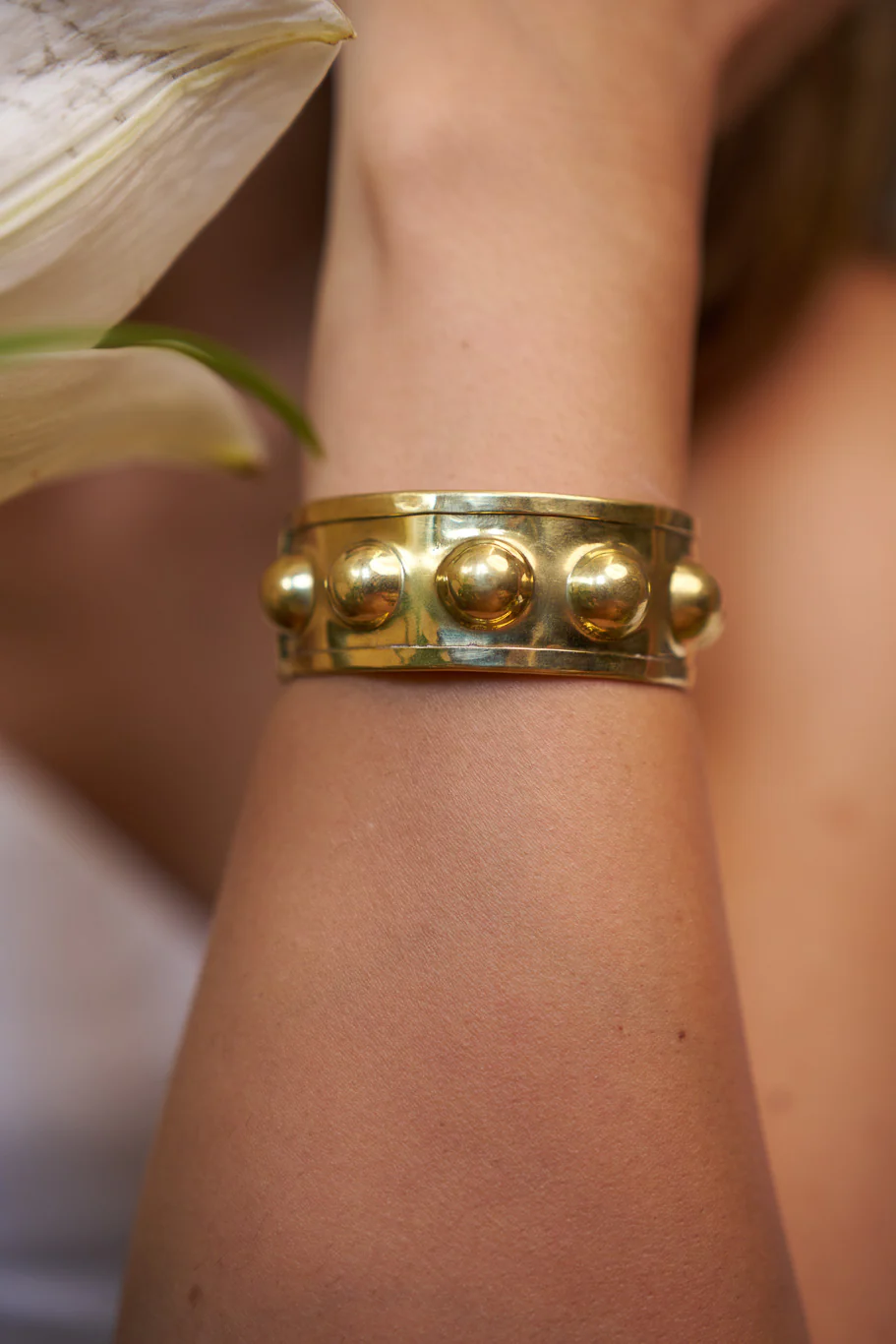Bobble brass bangle - Image 3